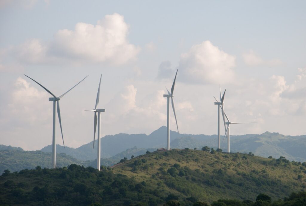 contoh renewable energy